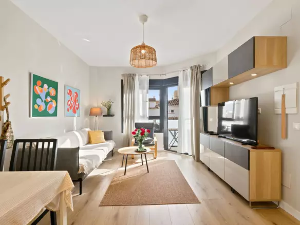 2-bedroom Apartment In Fuengirola, Spain (71 M²)