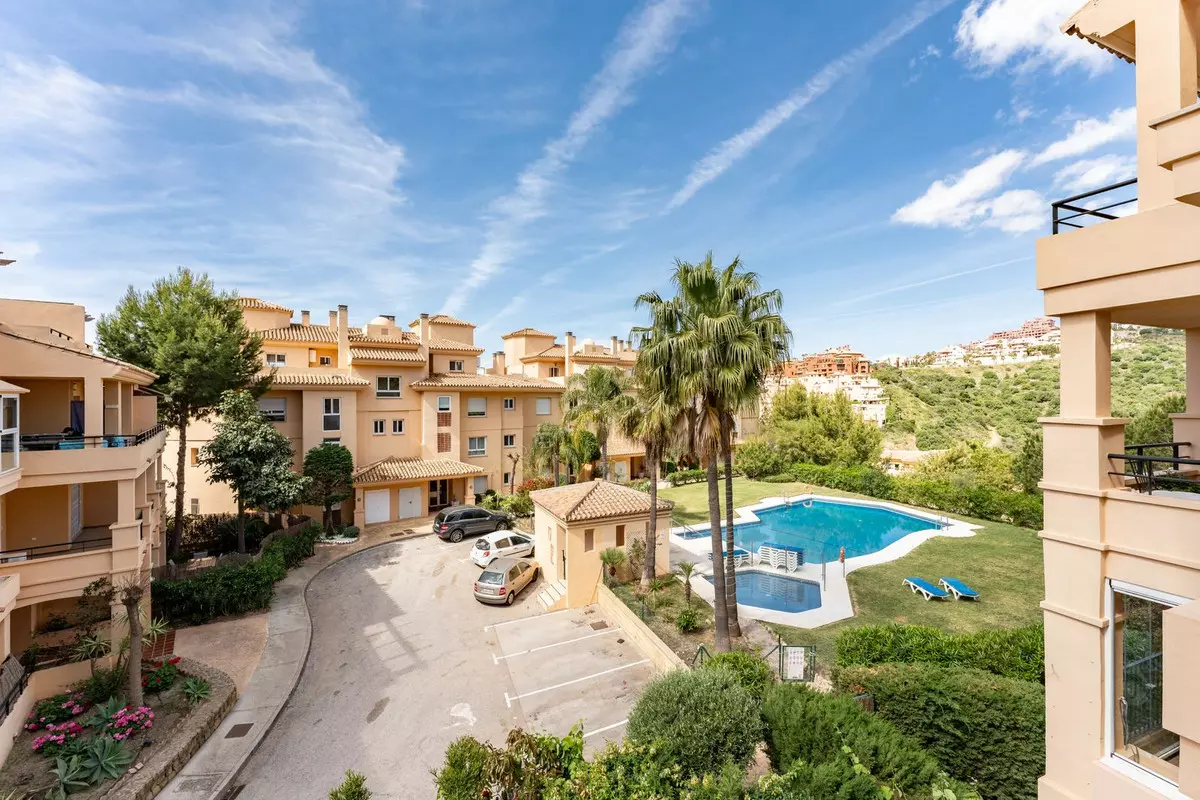 3-bedroom Apartment In Mijas, Spain (128 M²)
