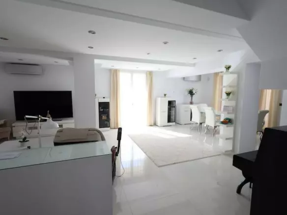 4-bedroom Villa In Orihuela, Spain (222 M²)