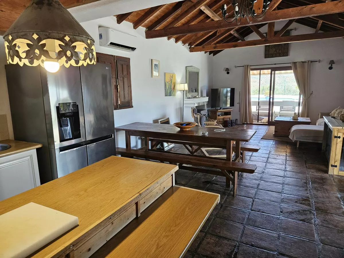 3-bedroom Villa In Guaro, Spain (152 M²)