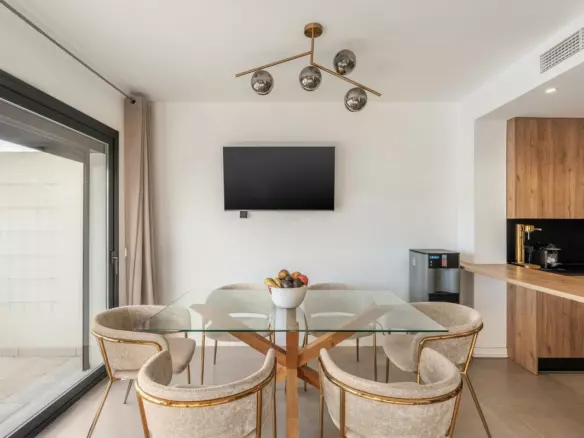 3-bedroom Town House In Estepona, Spain (170 M²)