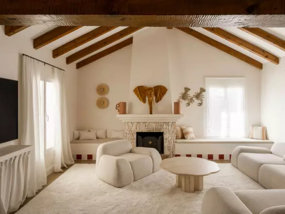 7-bedroom Villa In Marbella, Spain (558 M²)