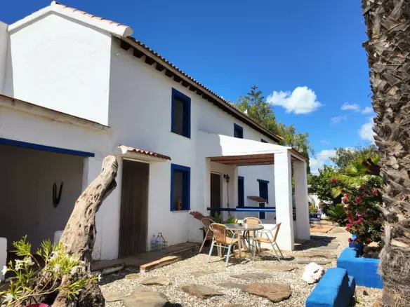 5-bedroom Country House In Álora, Spain (275 M²)