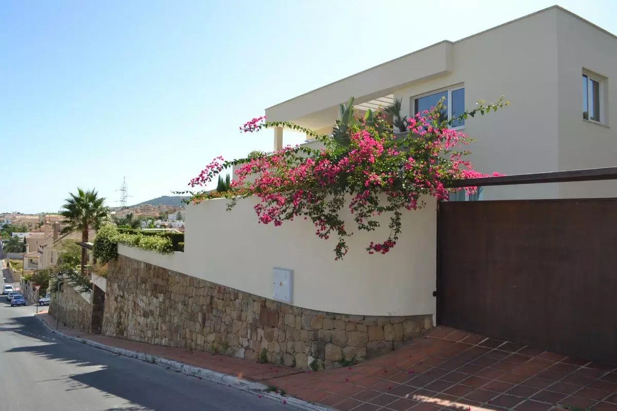 7-bedroom Villa In Alhaurín De La Torre, Spain (635 M²)