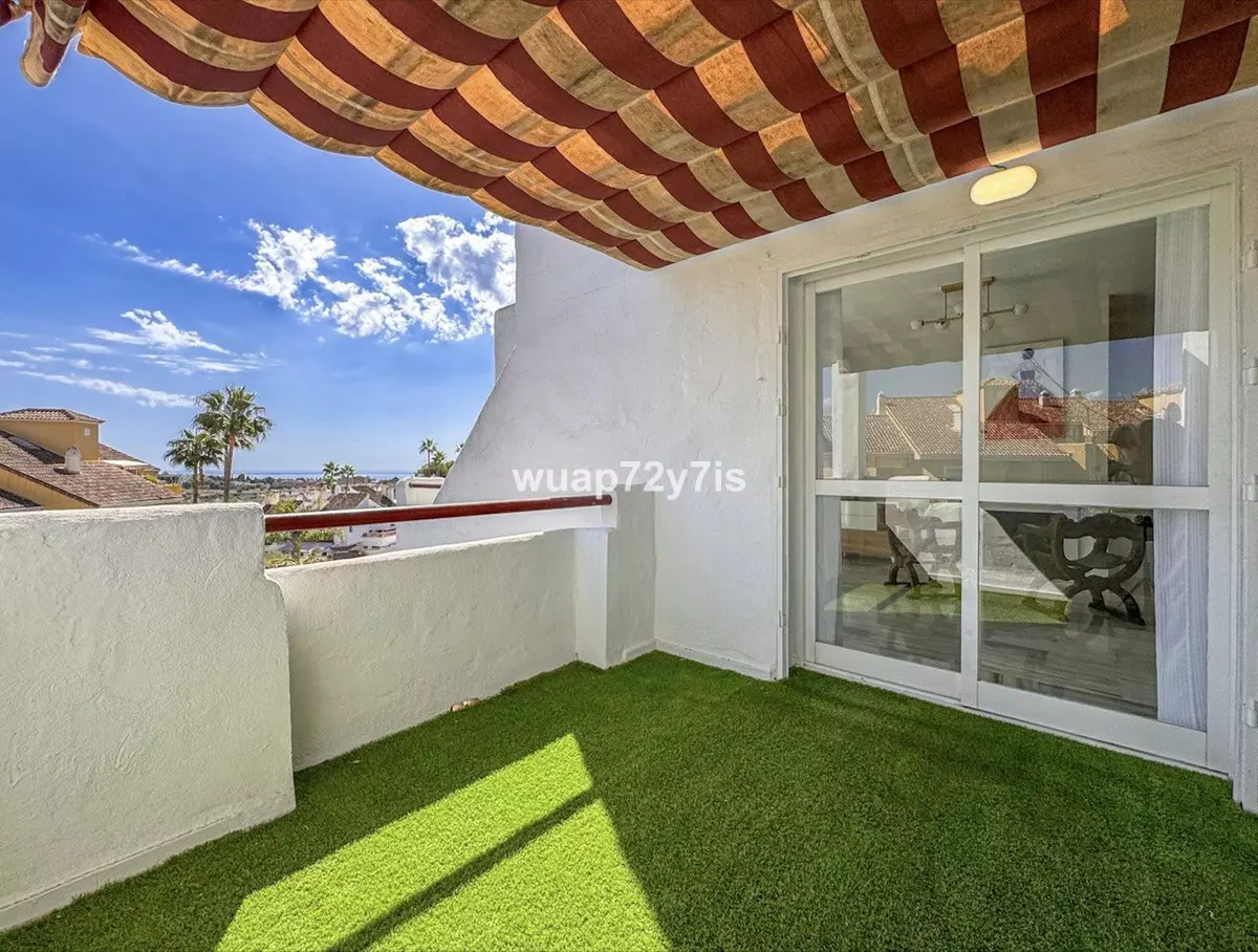 3-bedroom Apartment In Estepona, Spain (124 M²)