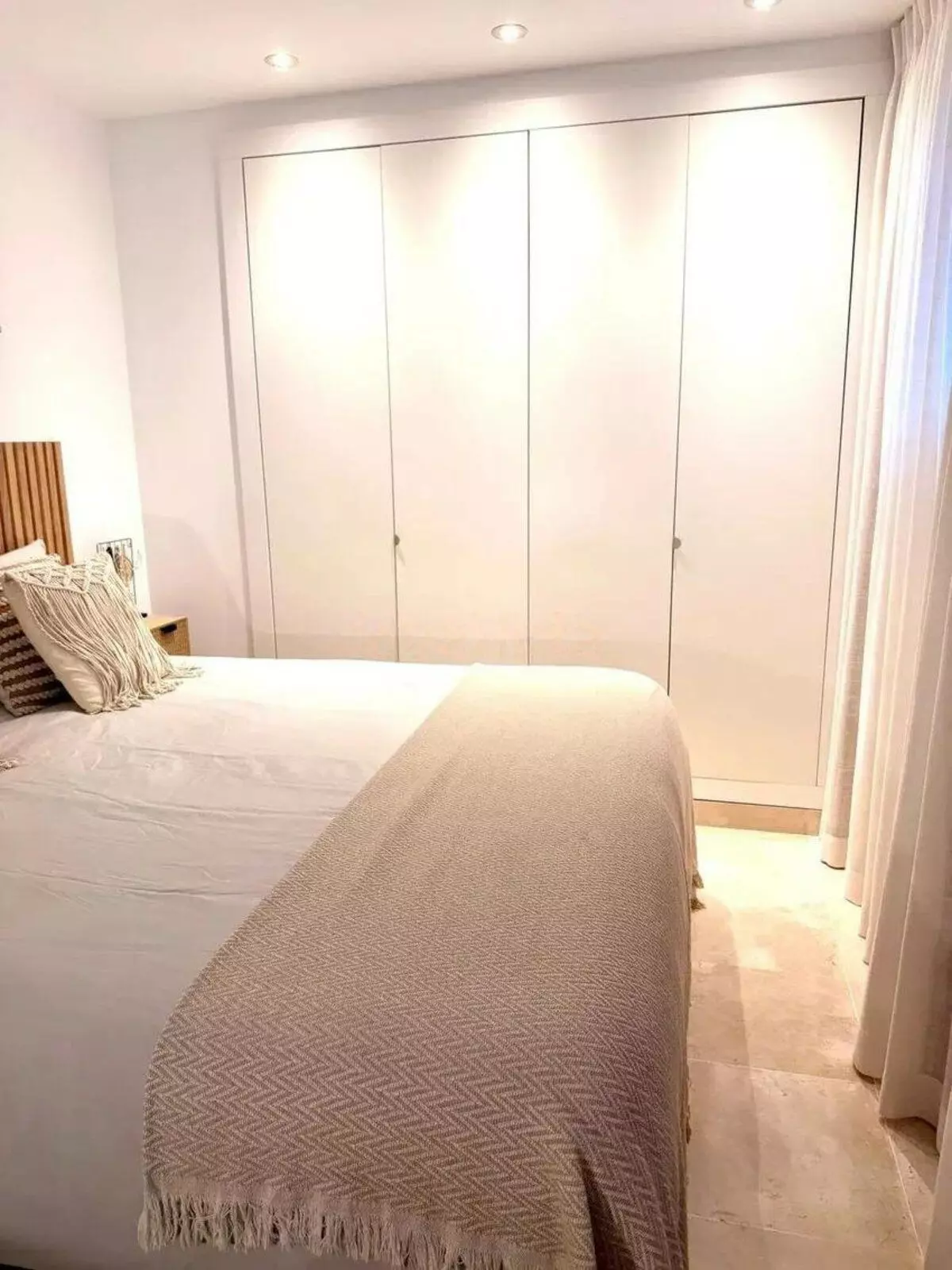 3-bedroom Apartment In Estepona, Spain (100 M²)