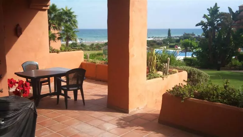 2-bedroom Apartment In Manilva, Spain (95 M²)