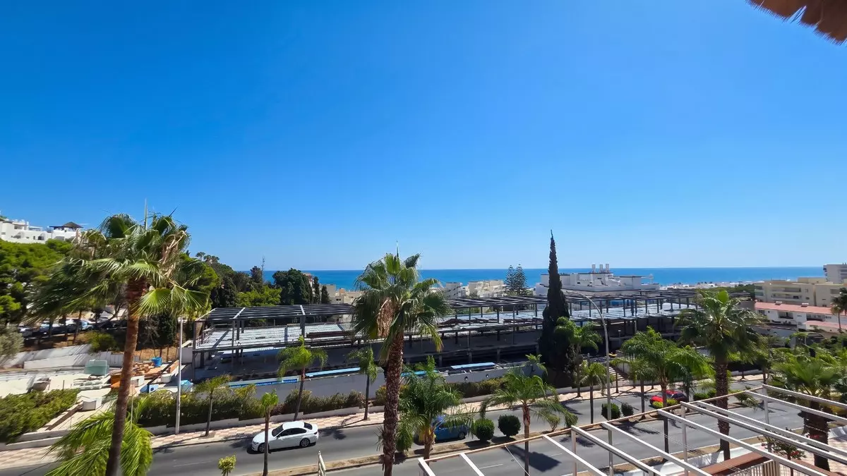 3-bedroom Apartment In Torremolinos, Spain (114 M²)