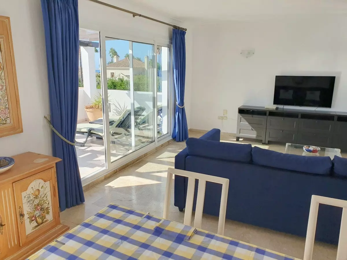 2-bedroom Apartment In Estepona, Spain (115 M²)