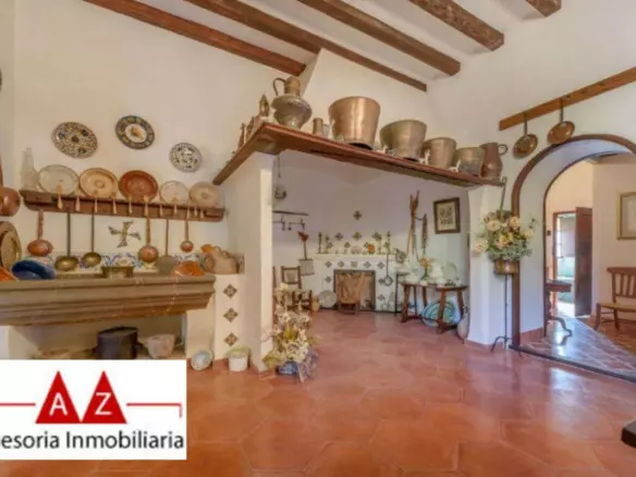 8-bedroom Villa In Fornalutx, Spain (1.562 M²)