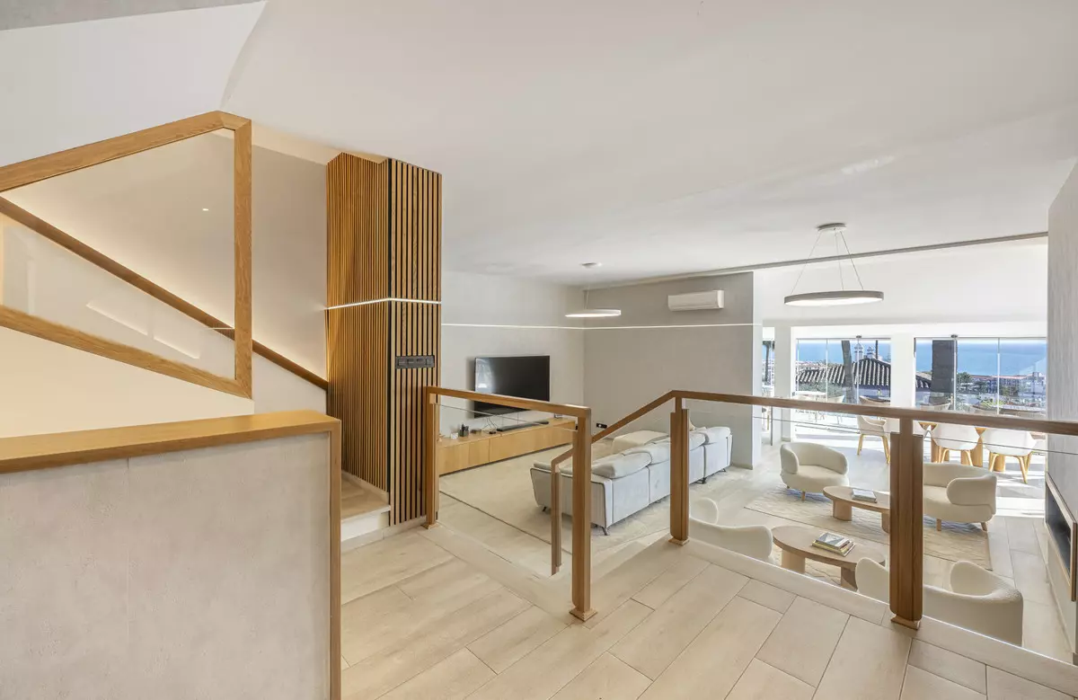 6-bedroom Villa In Manilva, Spain (501 M²)