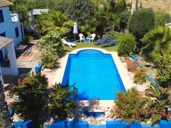 5-bedroom Country House In Álora, Spain (275 M²)