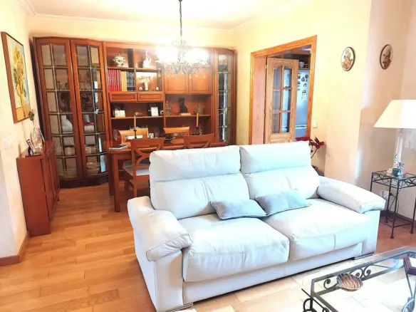 5-bedroom Town House In Palma De Mallorca, Spain (200 M²)