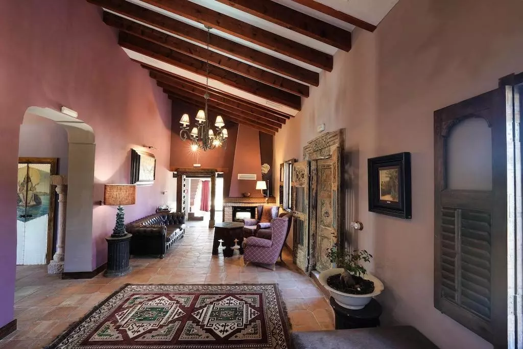 4-bedroom Country House In Orihuela, Spain (350 M²)