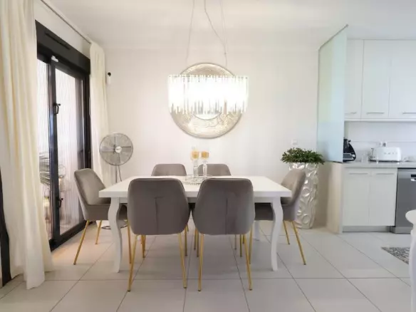 3-bedroom Apartment In Orihuela, Spain (123 M²)