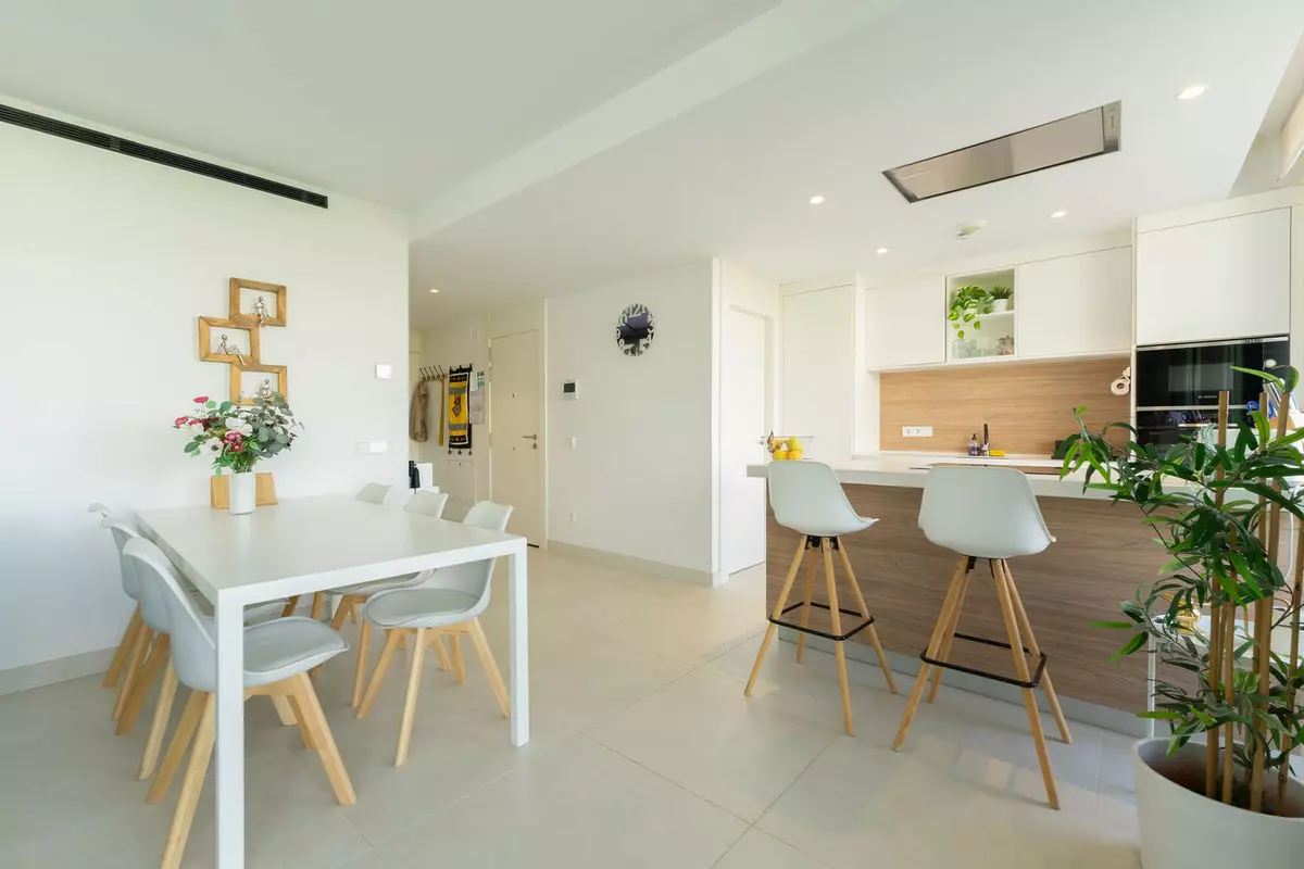 2-bedroom Apartment In Fuengirola, Spain (97 M²)