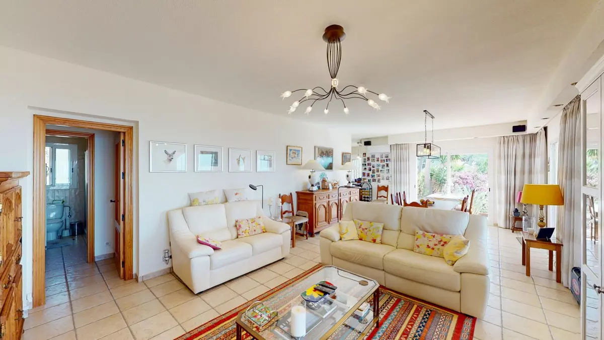 4-bedroom Villa In Vélez – Málaga, Spain (240 M²)