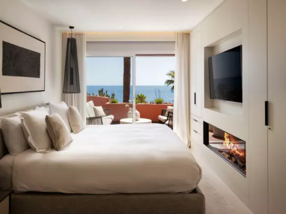 3-bedroom Apartment In Estepona, Spain (127 M²)
