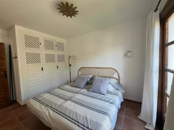2-bedroom Apartment In Estepona, Spain (87 M²)