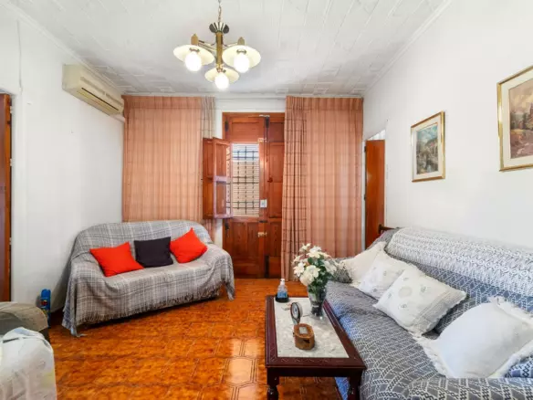 4-bedroom Country House In Orihuela, Spain (267 M²)