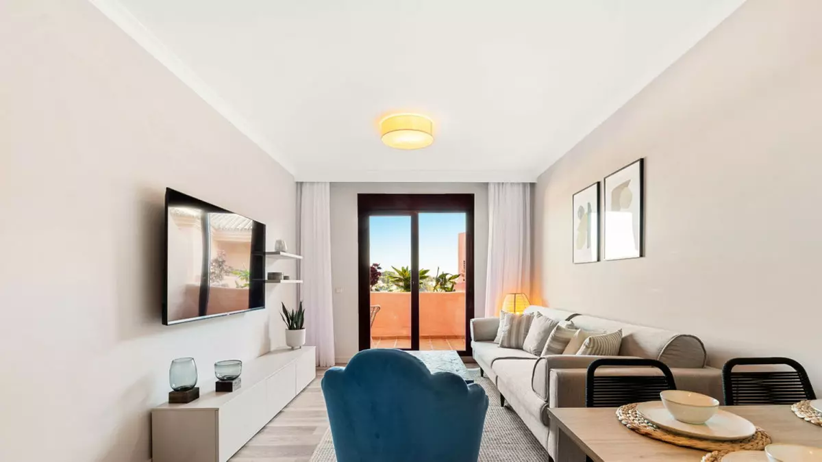 2-bedroom Apartment In Estepona, Spain (92 M²)