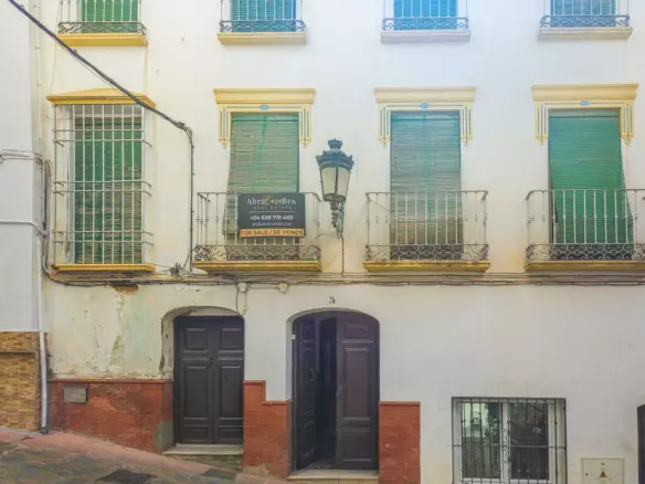 10-bedroom Town House In Cómpeta, Spain (468 M²)