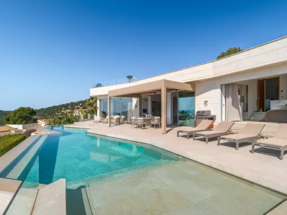 5-bedroom Villa In Andratx, Spain (824 M²)