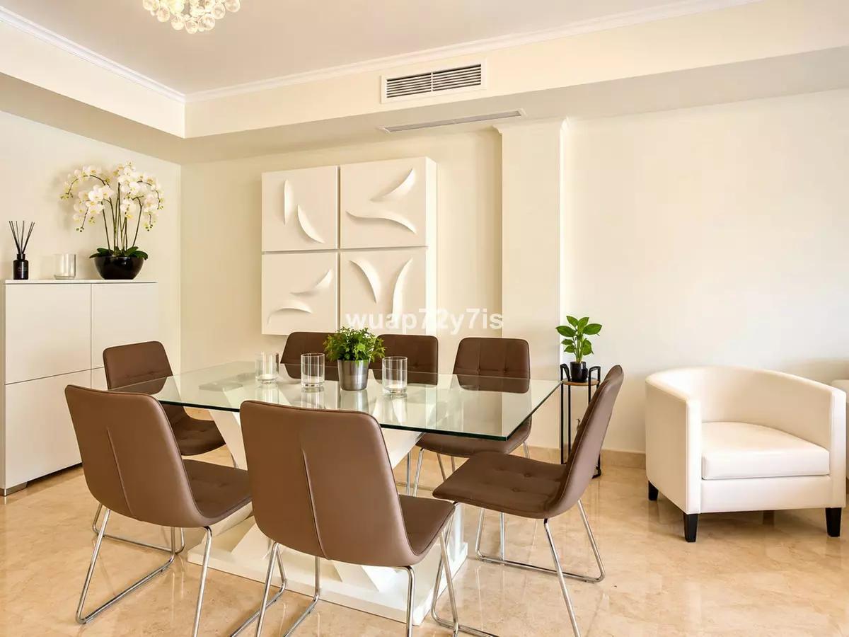2-bedroom Apartment In Marbella, Spain (173 M²)