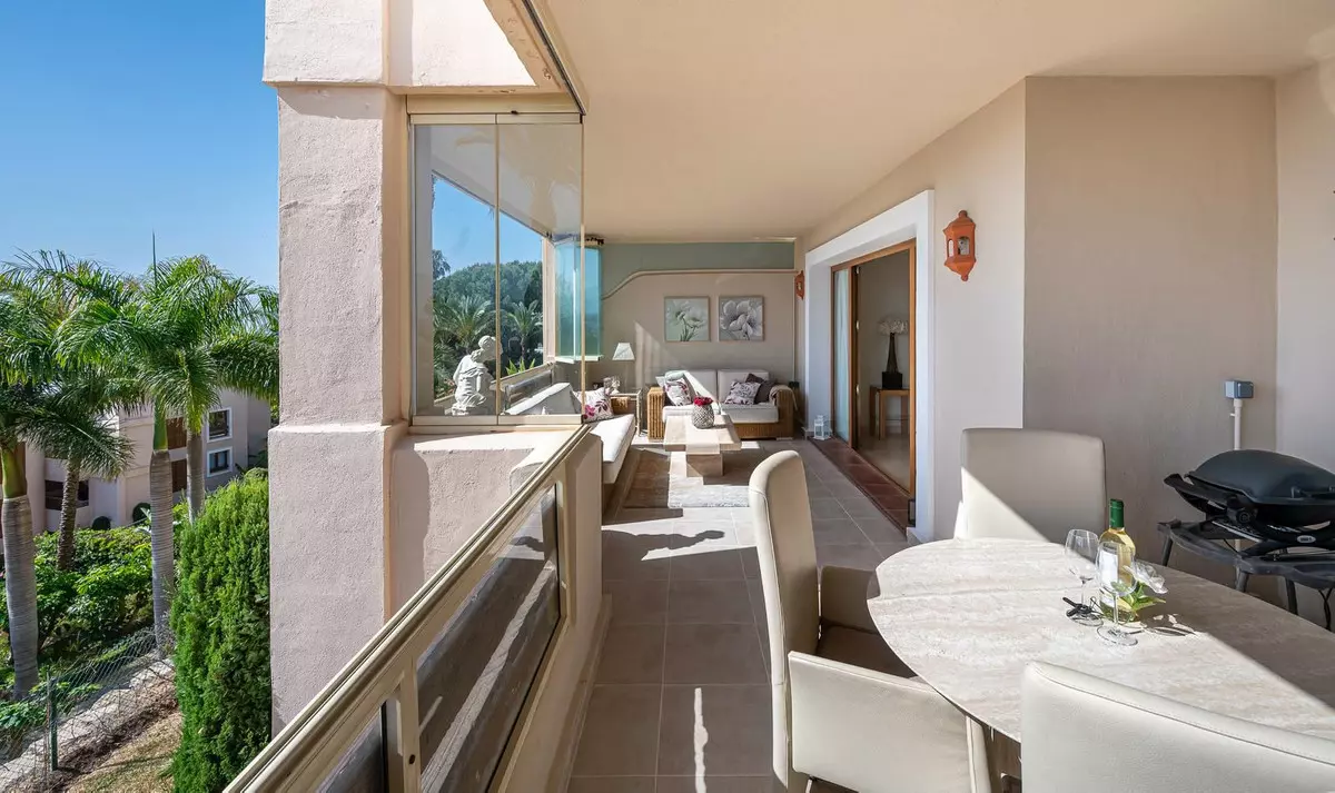2-bedroom Apartment In Estepona, Spain (107 M²)