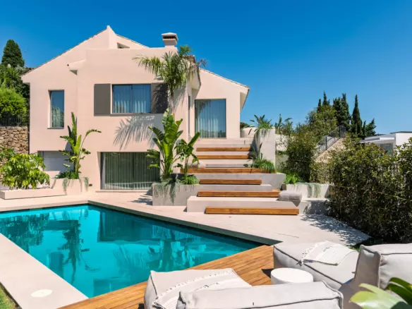 5-bedroom Villa In Marbella, Spain (785 M²)