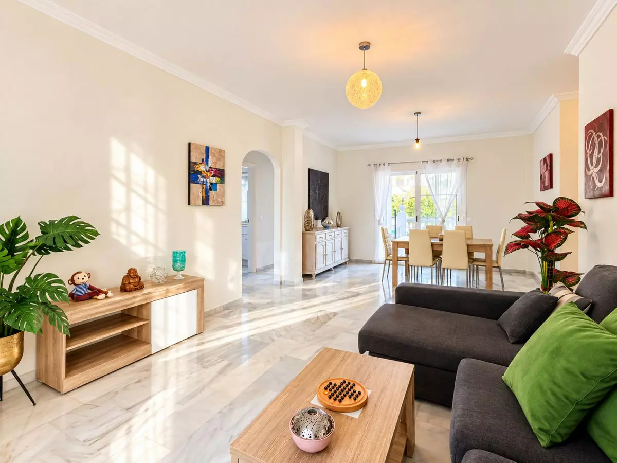 2-bedroom Apartment In Estepona, Spain (89 M²)