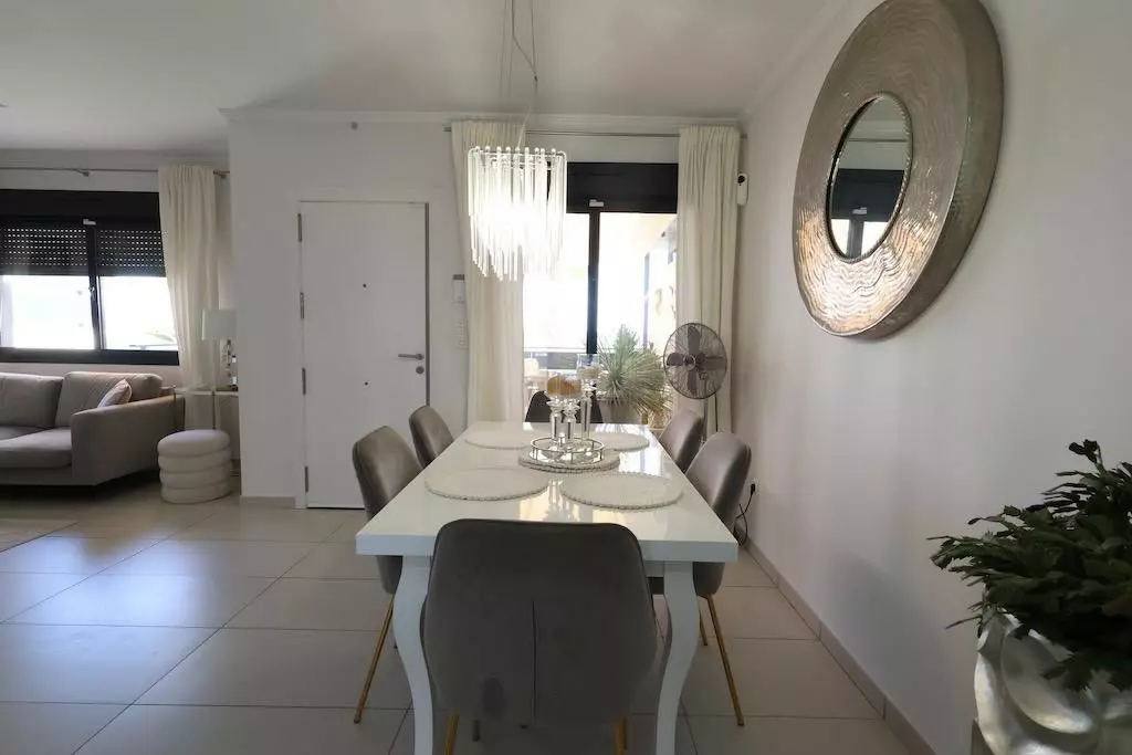 3-bedroom Apartment In Orihuela, Spain (123 M²)