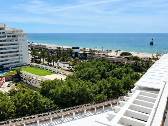 2-bedroom Apartment In Marbella, Spain (76 M²)