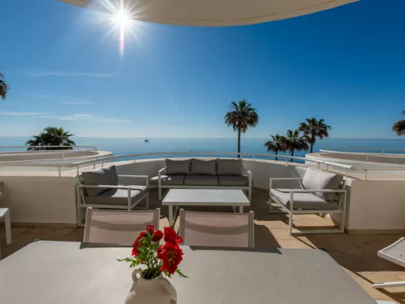 2-bedroom Apartment In Estepona, Spain (93 M²)