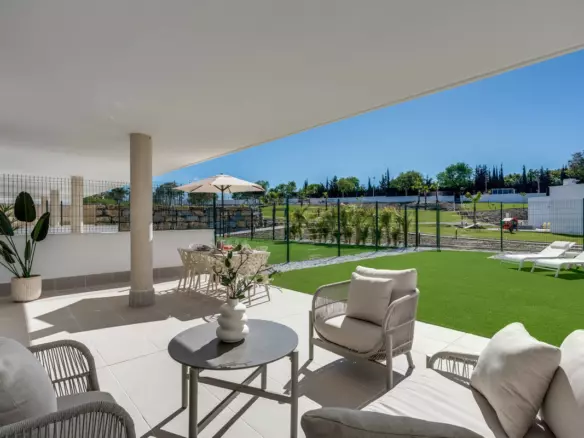 2-bedroom Apartment In Estepona, Spain (110 M²)