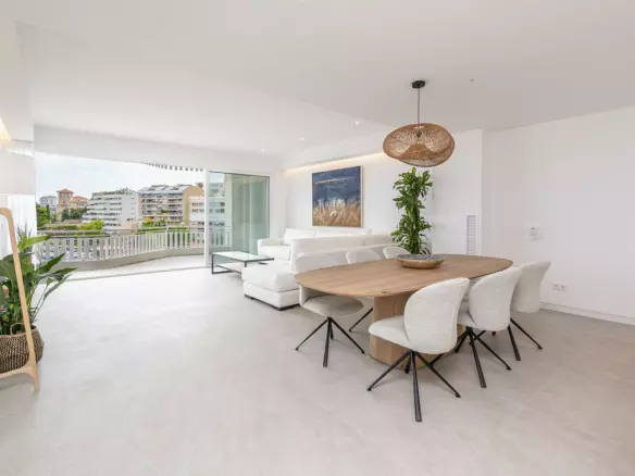 3-bedroom Apartment In Palma De Mallorca, Spain (217 M²)