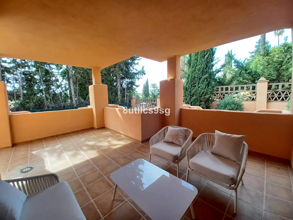 3-bedroom Apartment In Benahavis, Spain (189 M²)