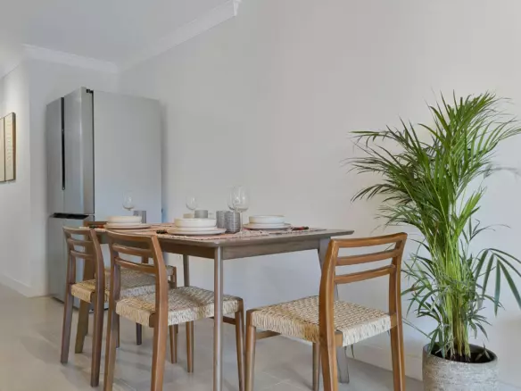 2-bedroom Apartment In Estepona, Spain (140 M²)