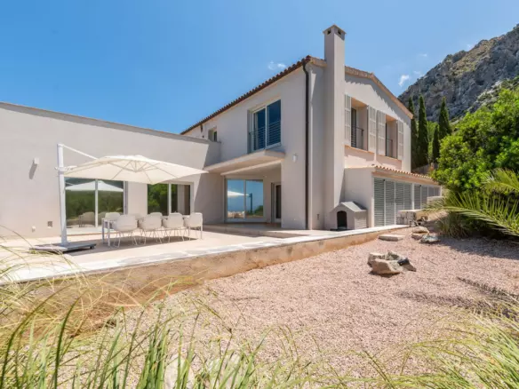 5-bedroom Villa In Artà, Spain (500 M²)
