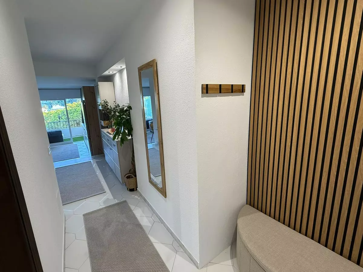 1-bedroom Property In Miraflores, Spain (62 M²)