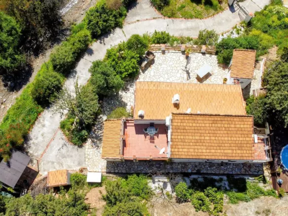 3-bedroom Country House In Almogía, Spain (192 M²)