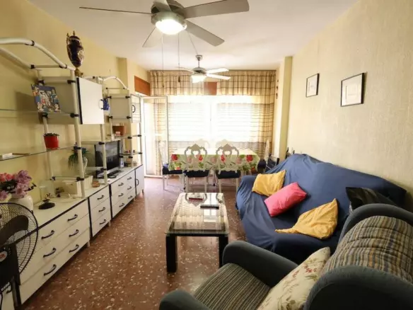 3-bedroom Apartment In Torrevieja, Spain (85 M²)