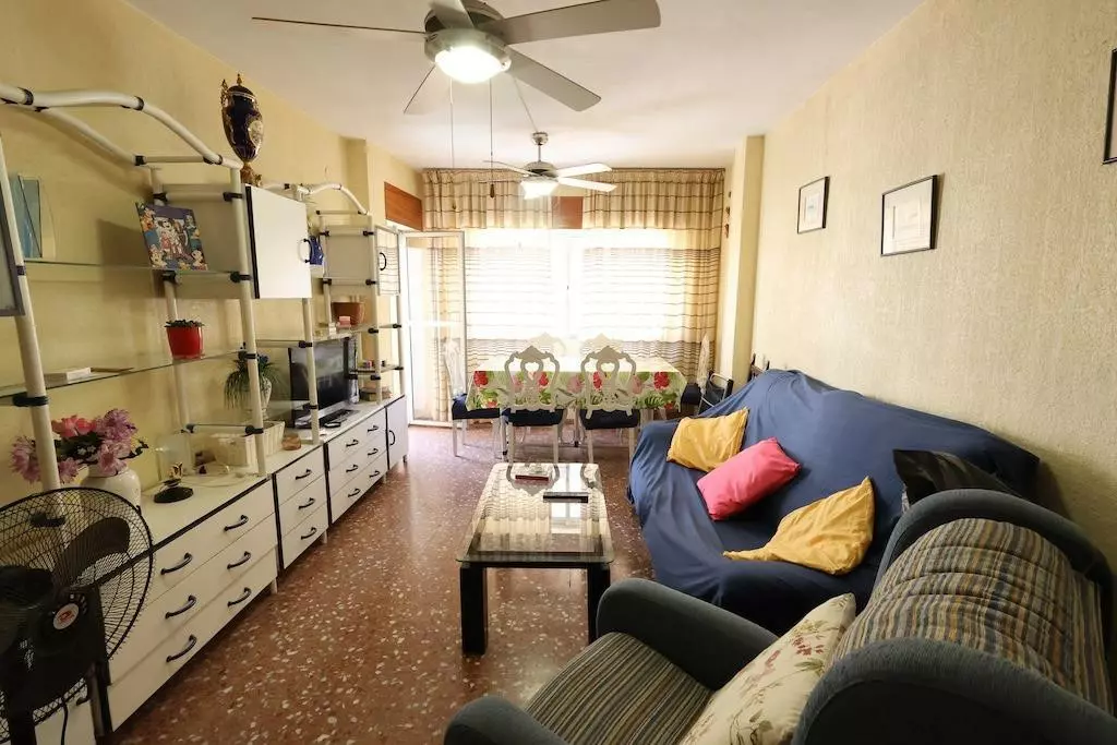 3-bedroom Apartment In Torrevieja, Spain (85 M²)
