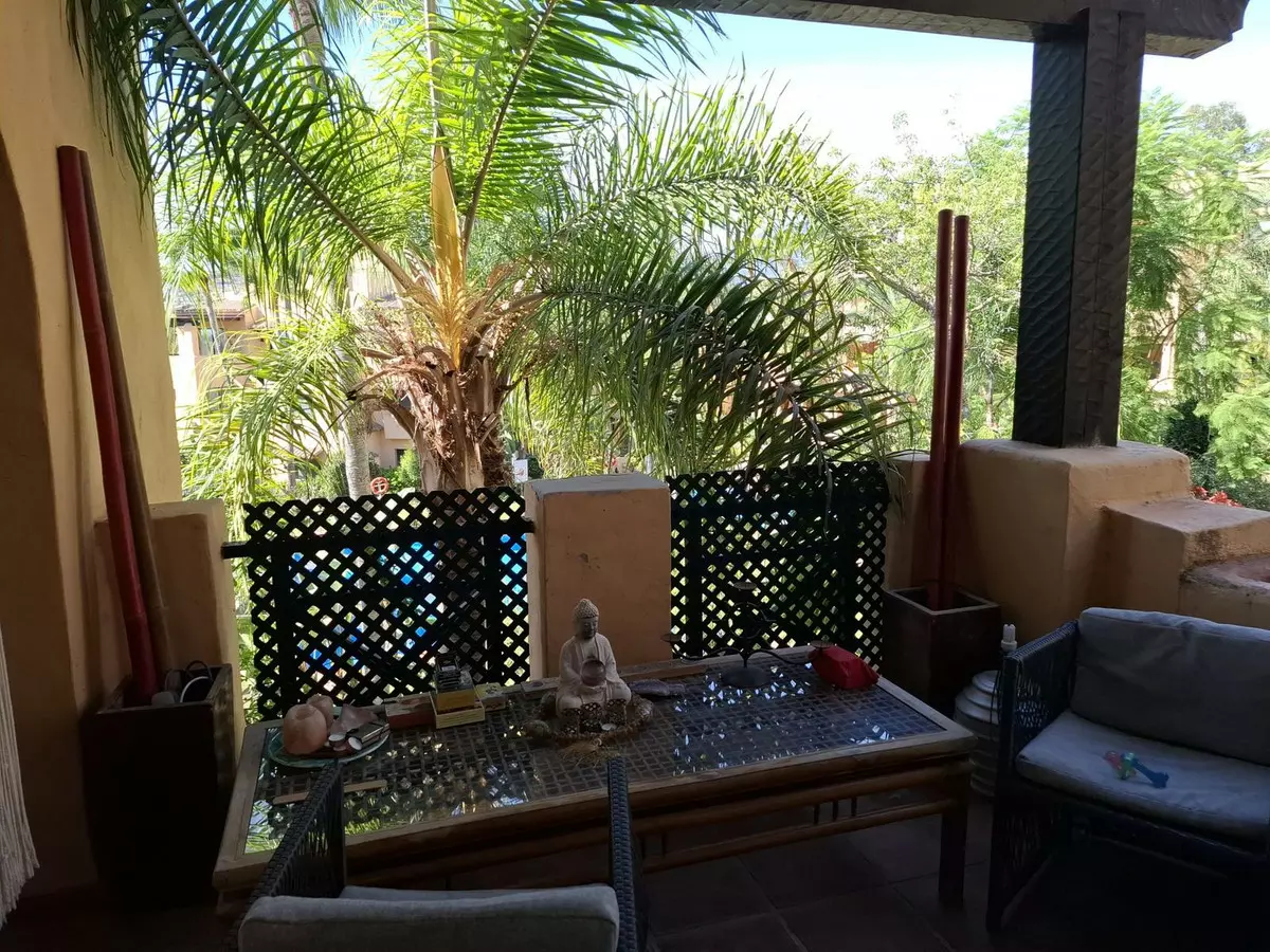 3-bedroom Apartment In Estepona, Spain (138 M²)