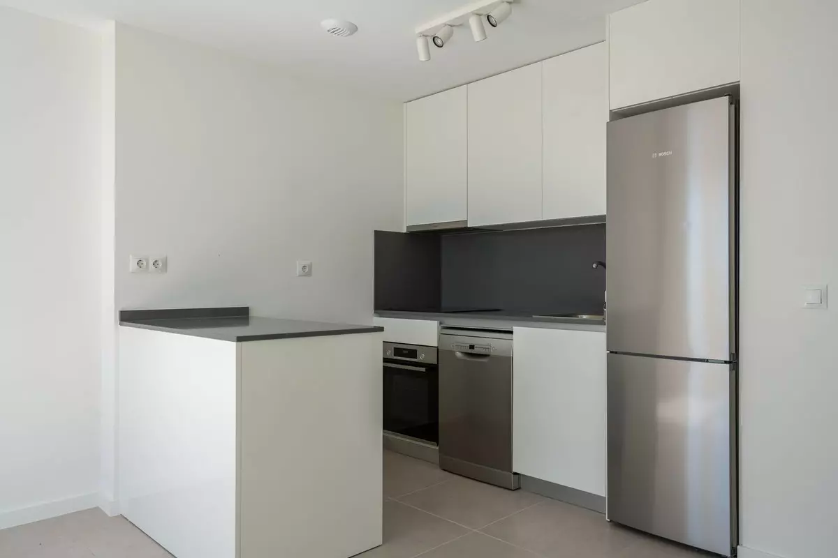 3-bedroom Apartment In Estepona, Spain (111 M²)
