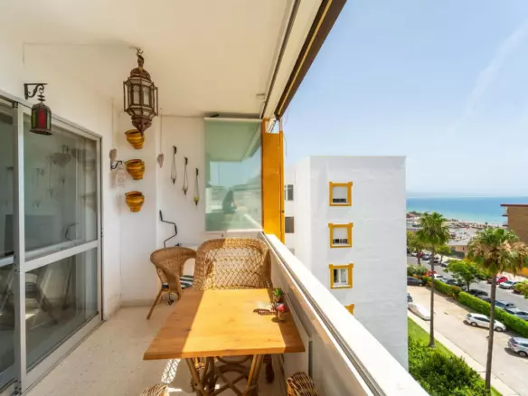 4-bedroom Apartment In Torremolinos, Spain (89 M²)