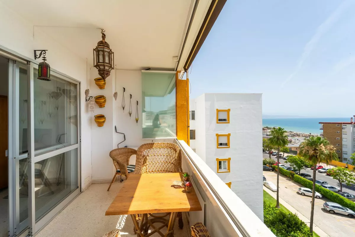 4-bedroom Apartment In Torremolinos, Spain (89 M²)