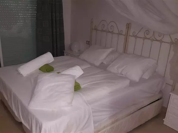 2-bedroom Apartment In Manilva, Spain (95 M²)