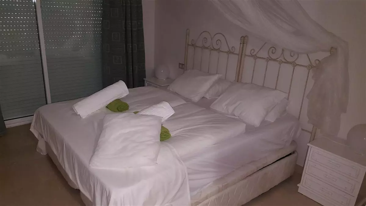 2-bedroom Apartment In Manilva, Spain (95 M²)