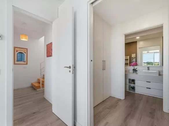 3-bedroom Town House In Estepona, Spain (167 M²)
